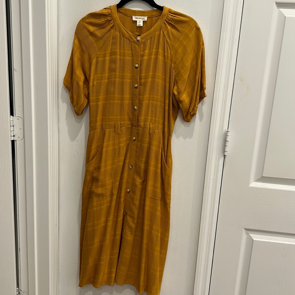 MONTEAU Women’s Mustard Dress Size Large